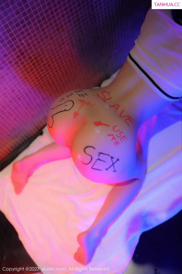   [XiuRen]高清写真图 2023.07.28 No.7159 幼幼 清纯美腿第27张图片